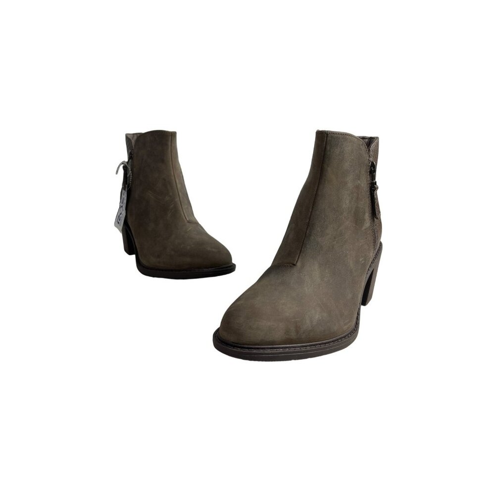 Clark’s Women's Grey Taupe Leather Zip Up 3in Heel Booties Sz 9 - NWT